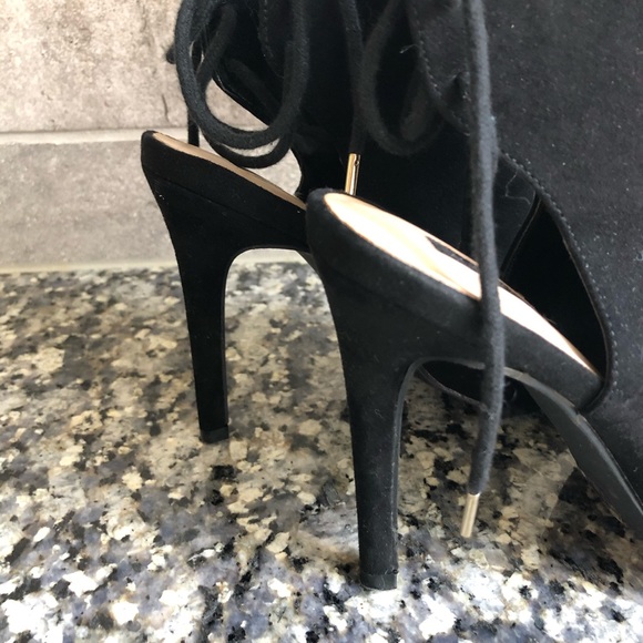 Open toe lace up back black faux suede heels - Picture 5 of 7